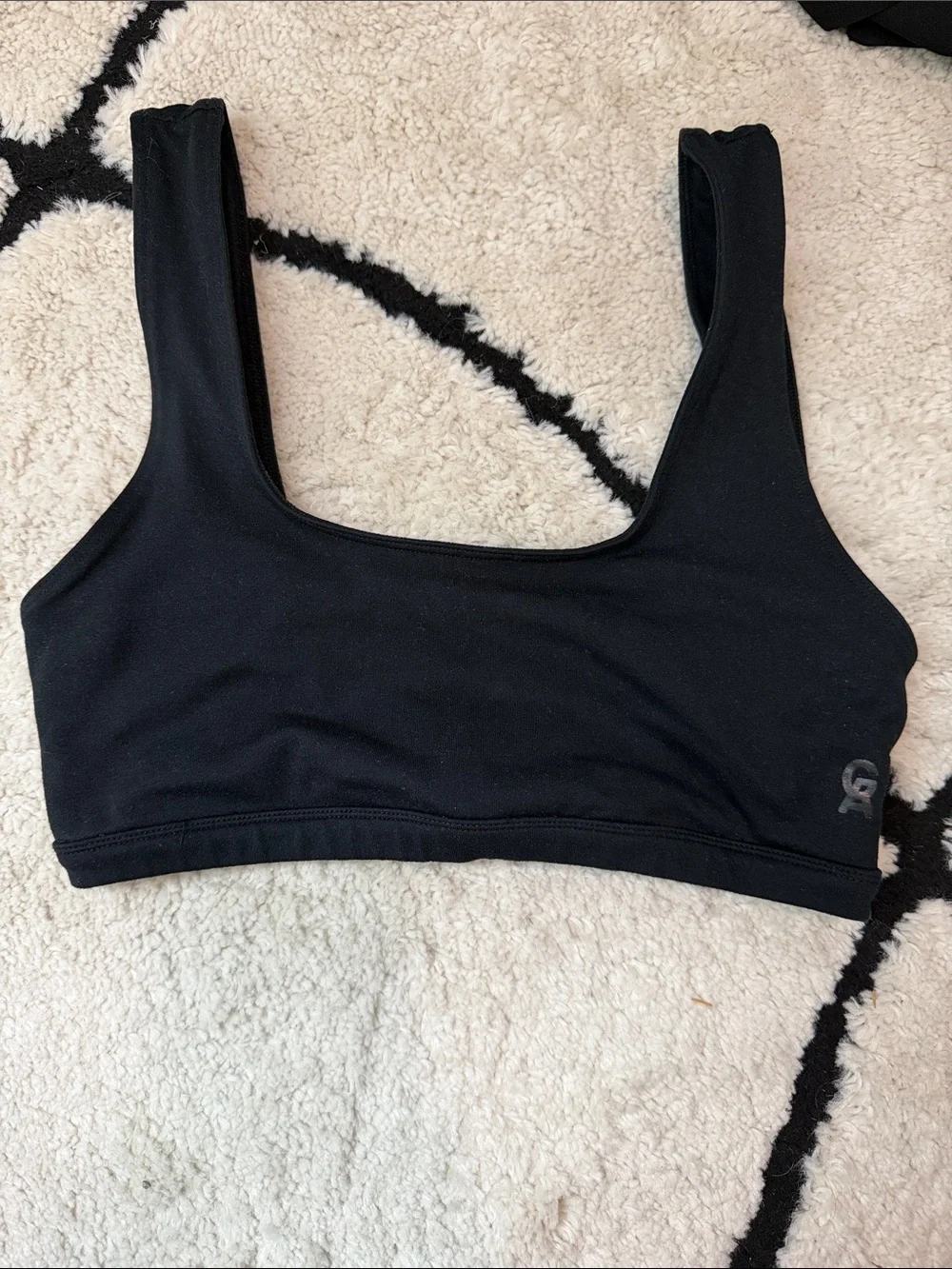 Everyday Scoop Sports Bra - Black